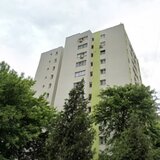 Colentina, Fundeni, Avion, pe  marginea Parcului Plumbuita